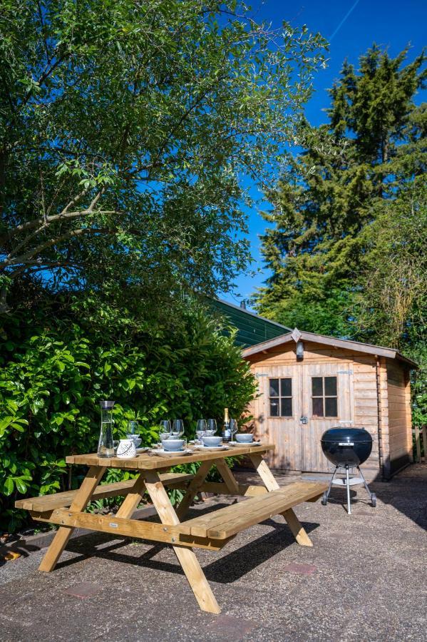 Beach Bungalow Ohana - Private Garden - Close To Local Lake, Dunes And Beach Noordwijkerhout Exterior photo